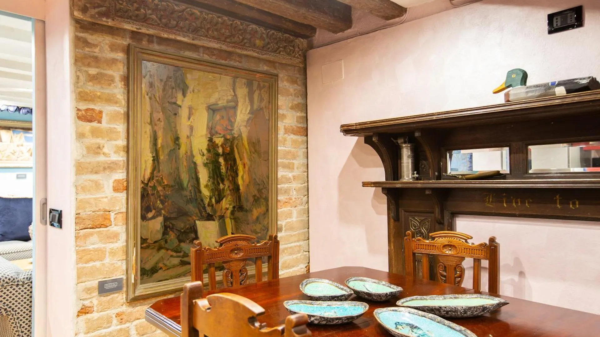 Luxury Apartment In Venice Italy